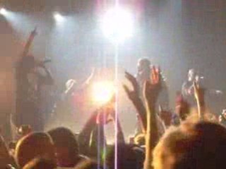 Medine a L'Elysée Montmartre