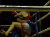 combat de boxe thai a chiang mai en thailande
