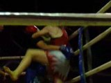 combat de boxe thai a chiang mai en thailande