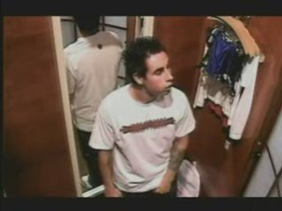 La cabine d'essayage (Caméra cachée 2)