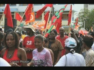 REPORTAGE PHOTOS DU DÉFILÉ DU LKP LE 24-01-2009