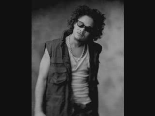 BIZZY BONE WAY TOO STRONG