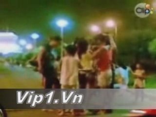 Vip1.Vn - Danh nhau tren duong Bac Son