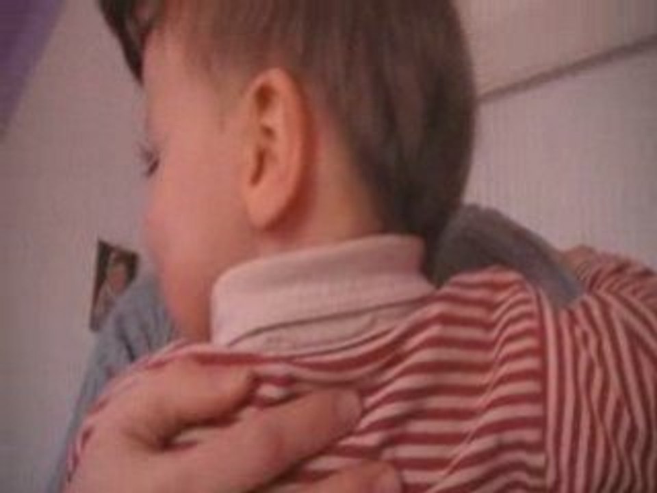 Louis et sa nouvelle coupe de cheveux