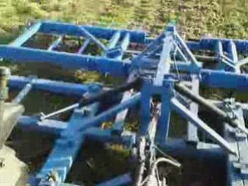 same explorer avec ébouseuse (prototype)