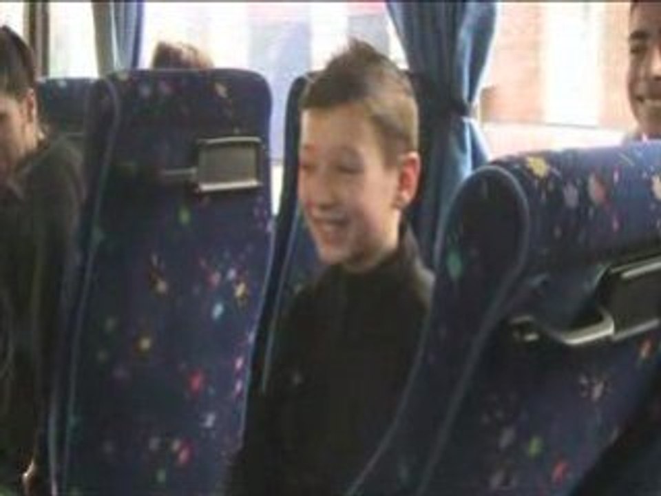 Bienvenue chez les kékés - Episode 1