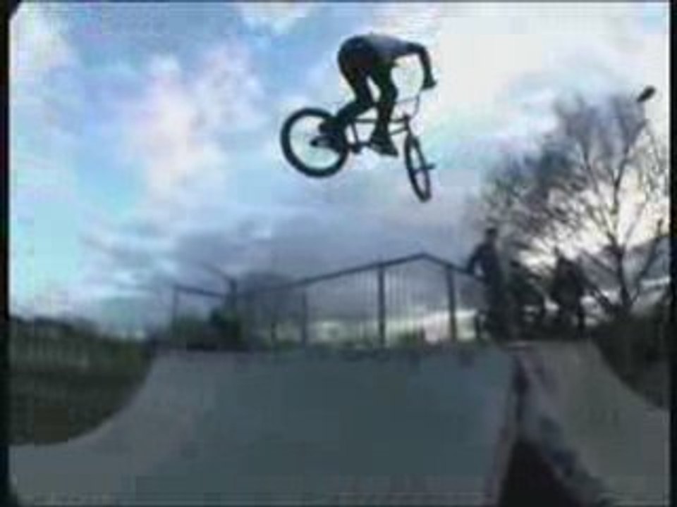 MARK WEBB BMX