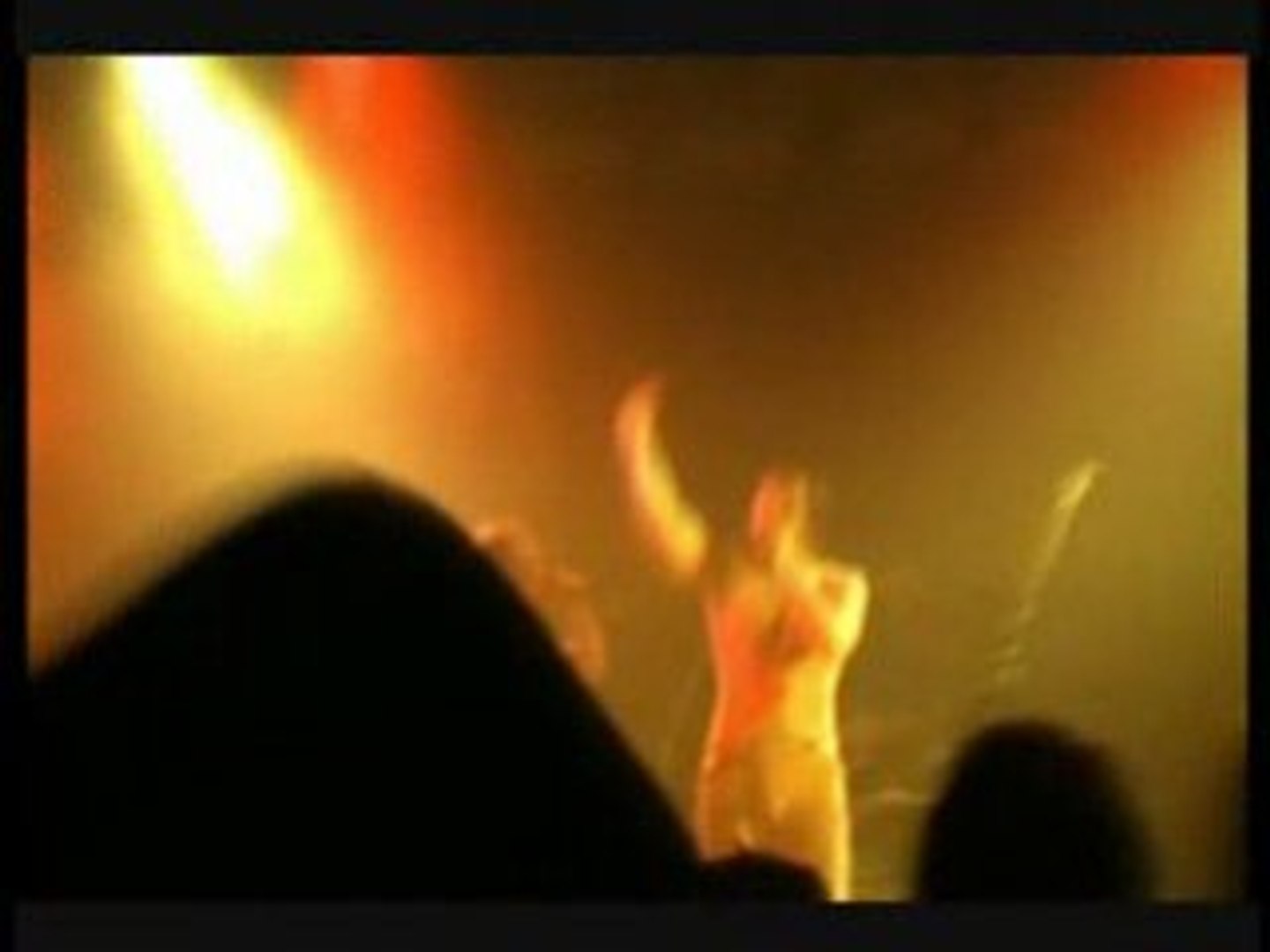 ⁣fuck la société nique l economie de marché live salle du cap