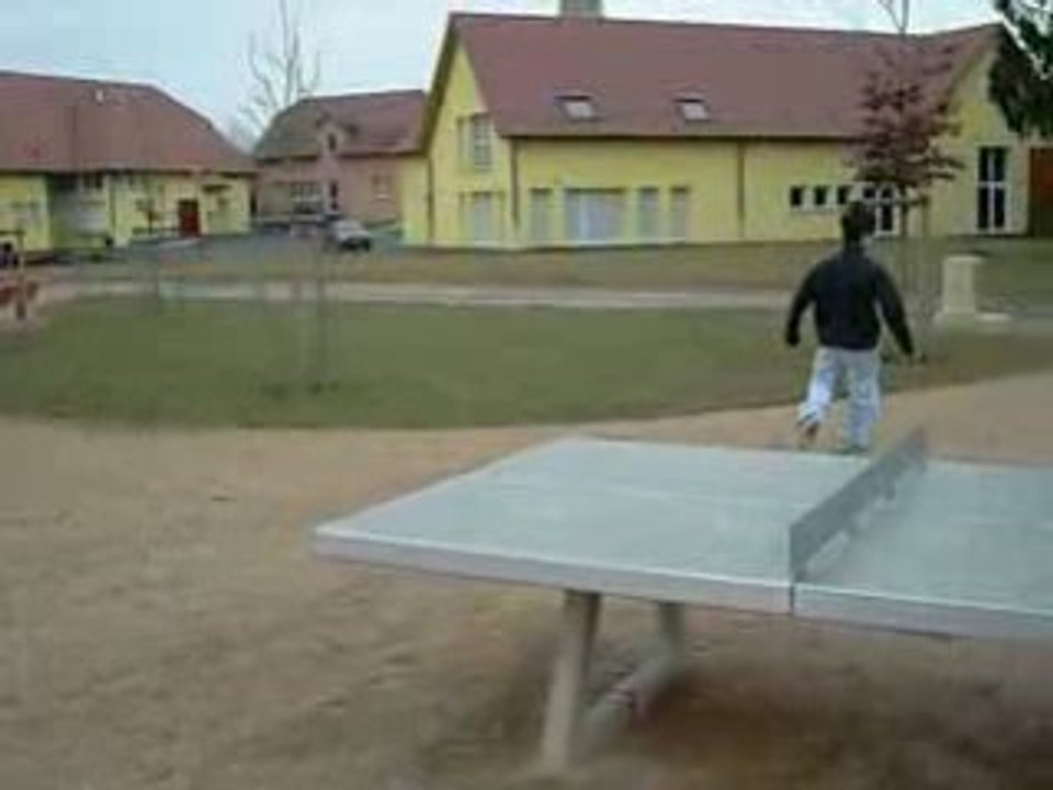 Mister R saut de voleur