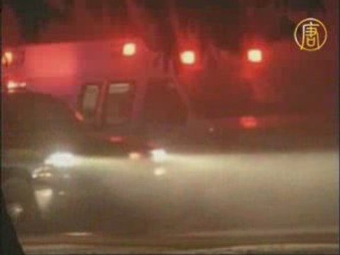 Пассажирский самолёт врезался в дом