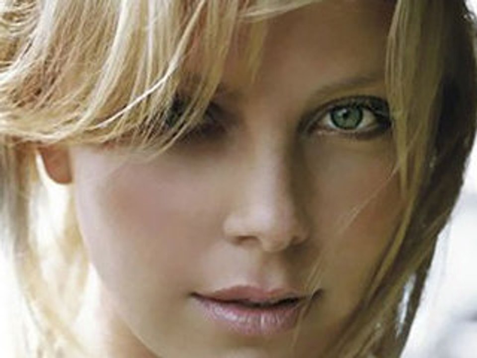 Visages  de  femmes