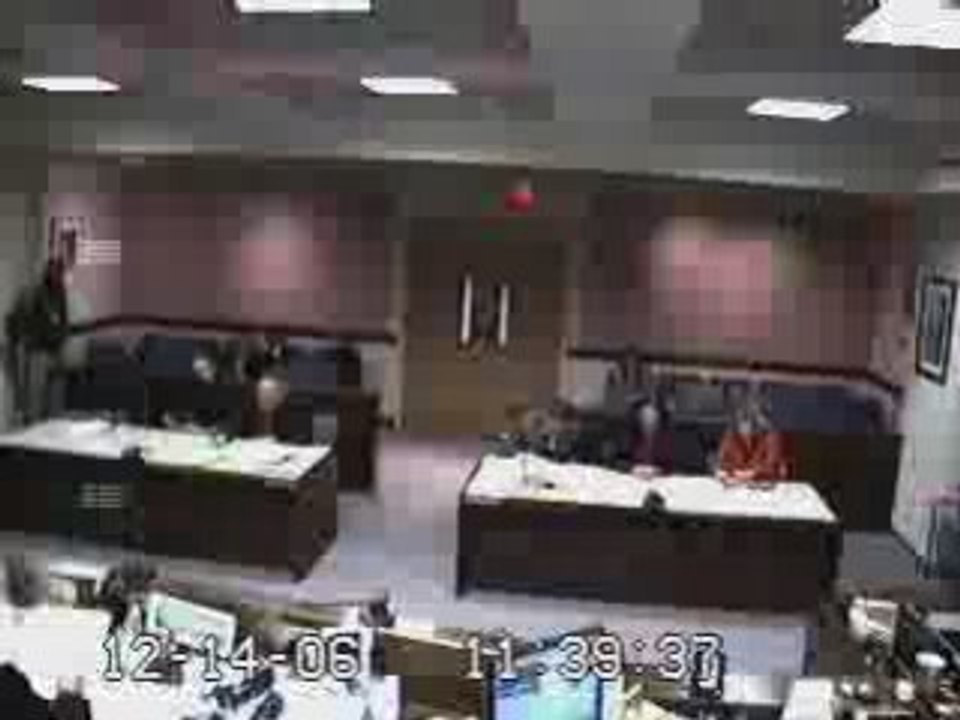 baston au tribunal