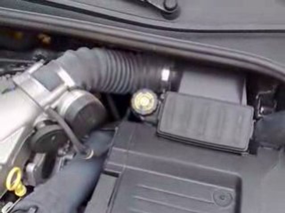 Clio III RS bruit électrique