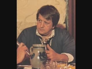 Serge de Beketch atomise Voynet