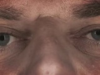 Mansfield TYA  - sur le plafond