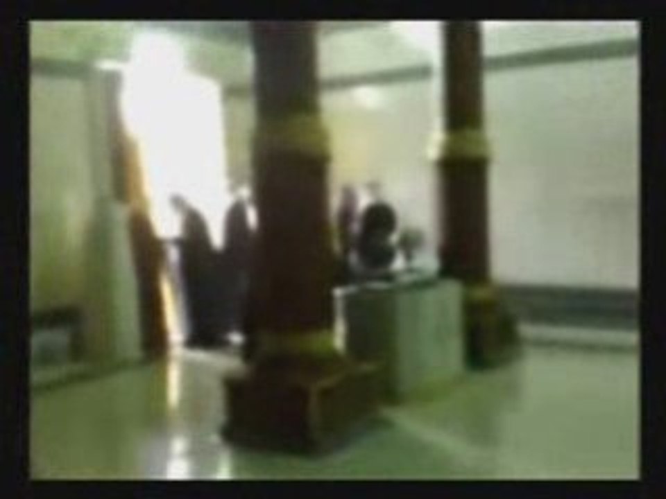 El Kaaba Charifa vue de l interieur (Video).