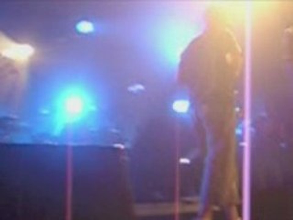 Régis fait du Reggae avec ses amis !