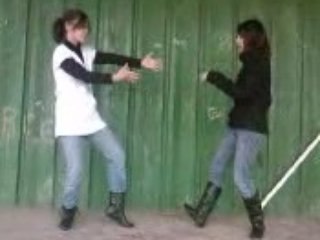 Aux Gradins vek kes Filles 2