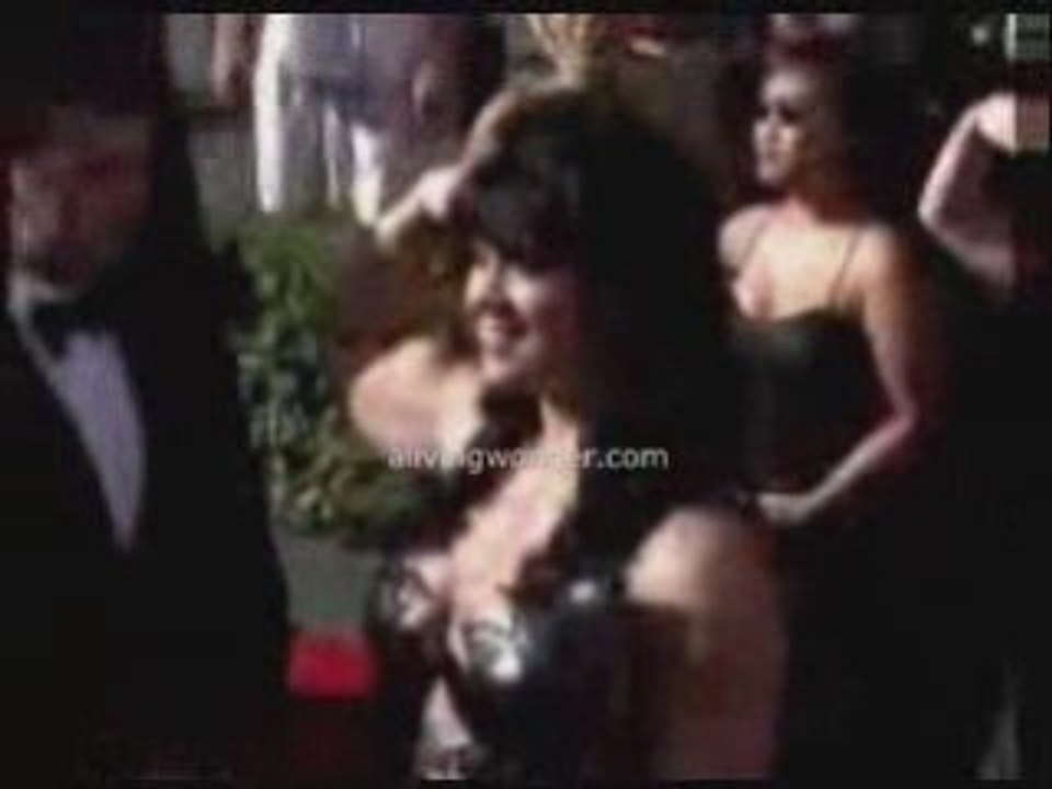 Chyna @ 1999 Emmy Awards
