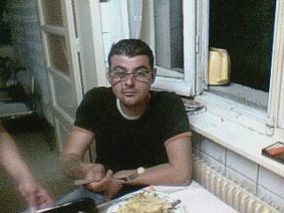 MA NIECE LAETITIA ET MON NEVEU JEROME ET LEUR 2 PETITES FILL