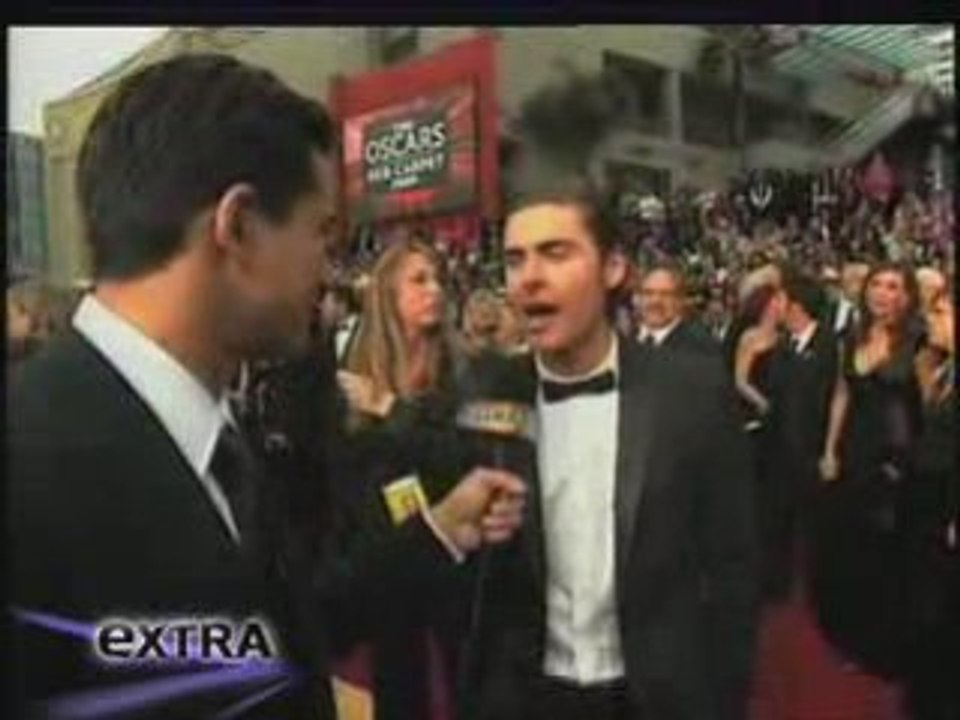 Zac Efron Extra Interview