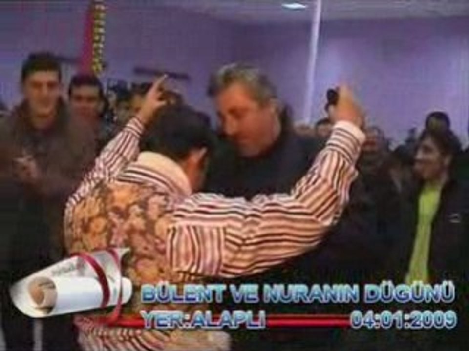 Bülent ve Nuranin dügünü-5(Caykaracalli Köyü gencleri)