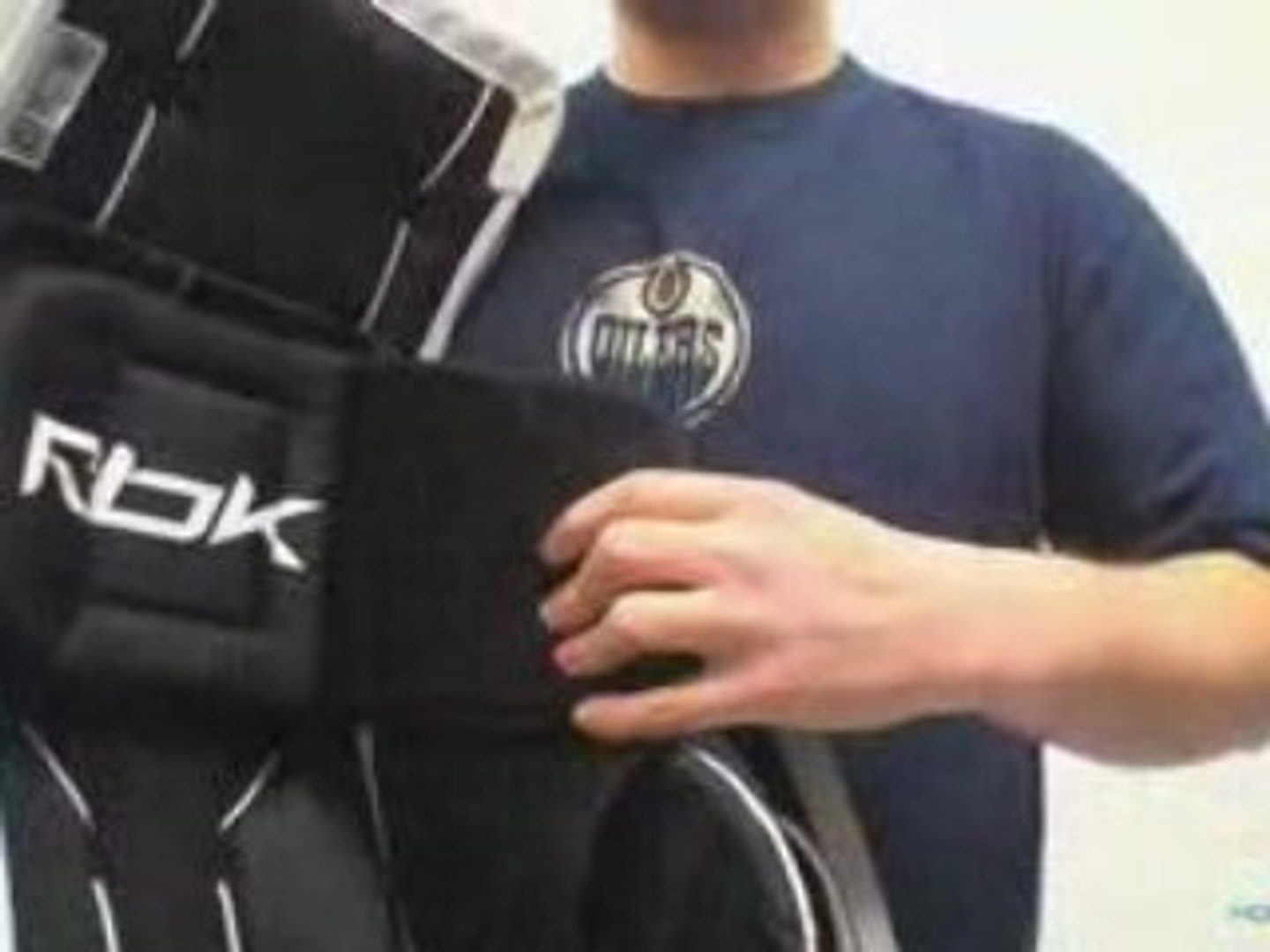 RBK 6k Goalie Pads review - video Dailymotion