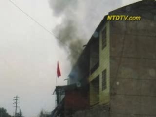 Chinese Residents Fight Authorities with Firecrackers