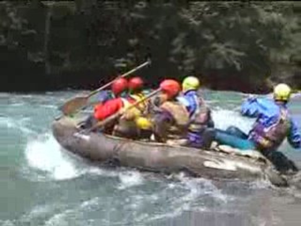 Próchno w kajaku - rzeka Sanna  Austria , WW IV