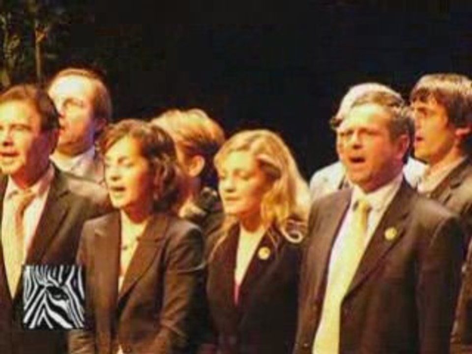 Fillon chante ;"ils ont bien fait de le dire 1"