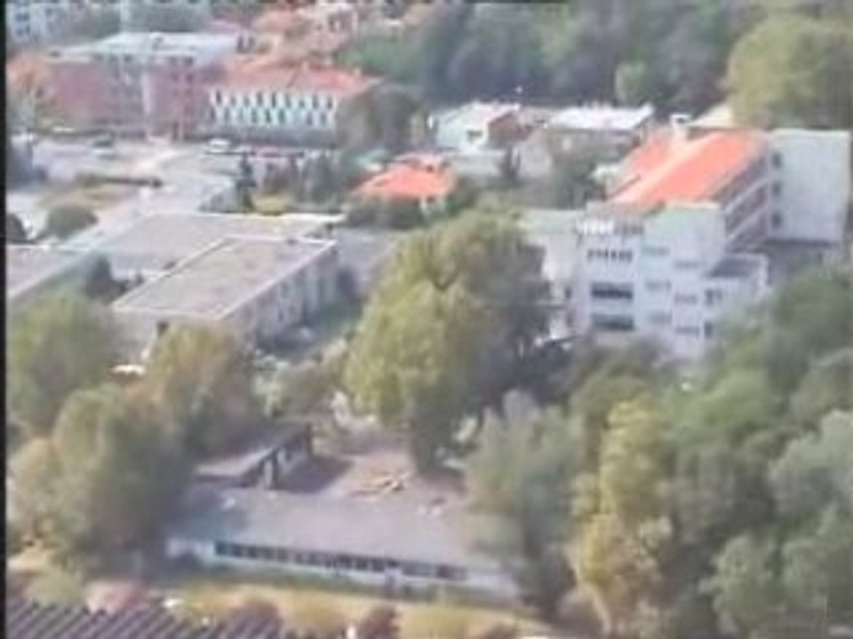 AZF: survol a 13h45