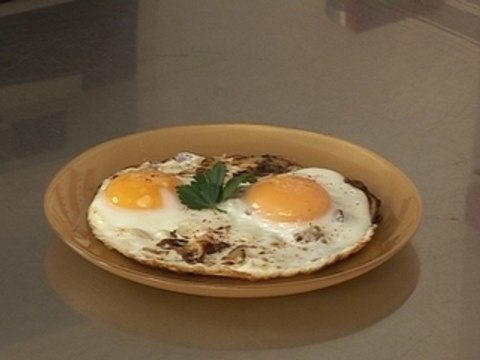 Œuf au plat aux champignons