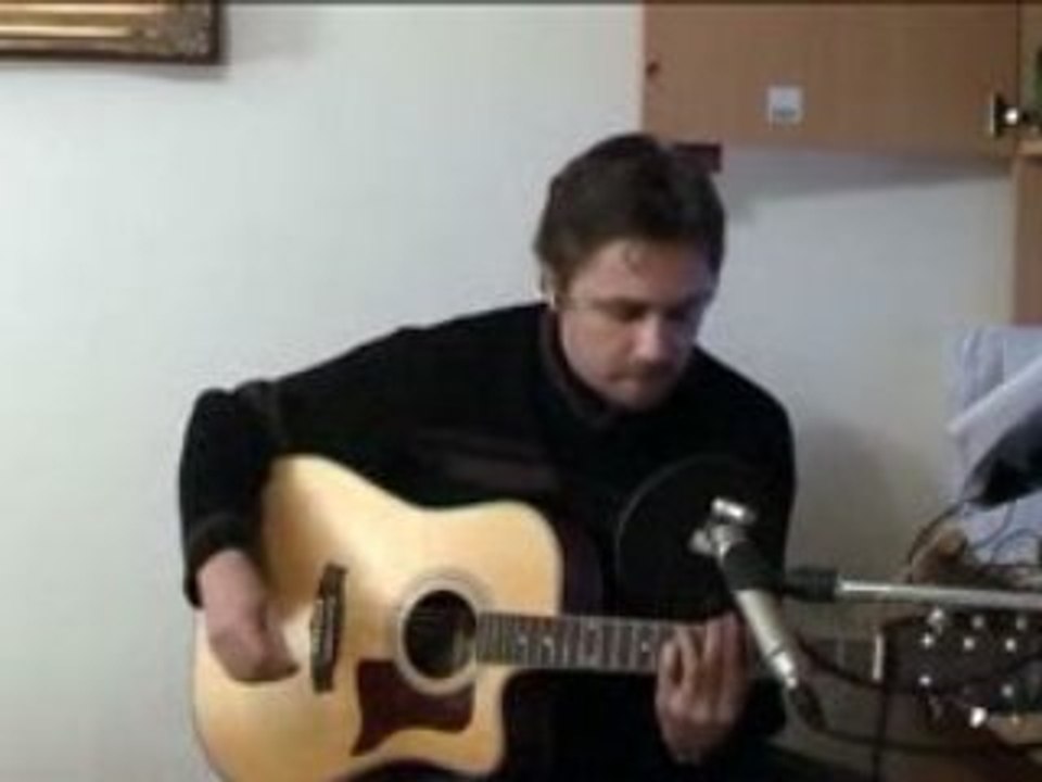 Baby one more time - Britney Spears - cover by Slyzic