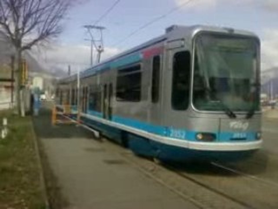 TFS n°2052 à Fontaine La Poya (ligne A)