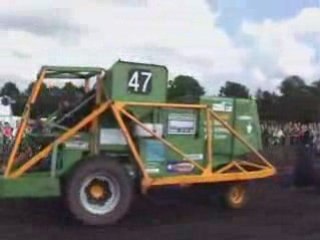 john deere ag tech and john deer tracktors