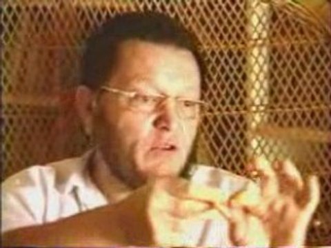 Nos visiteurs les extraterrestres 2/8