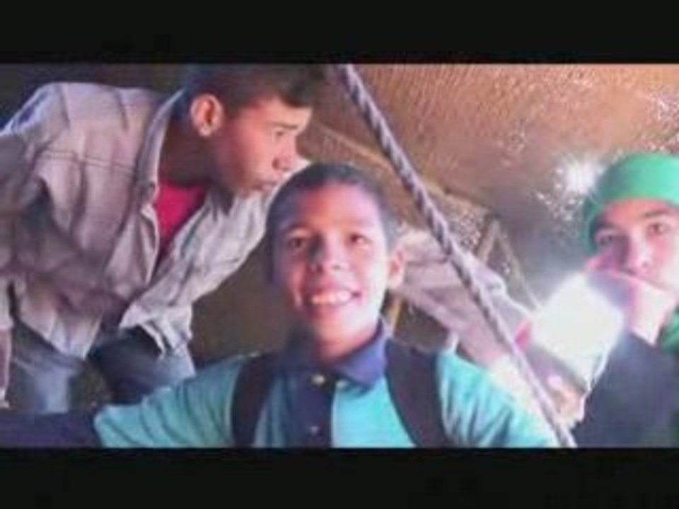 ENTRE DUNES ET BITUME extrait 4 (documentaire)