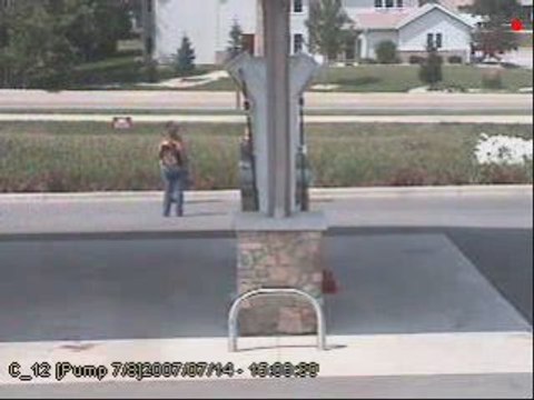 Regis- a la pompe-essence