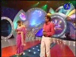 Divya Sooraj sings in 2 crore apple Mega Star- Old Tamil cla