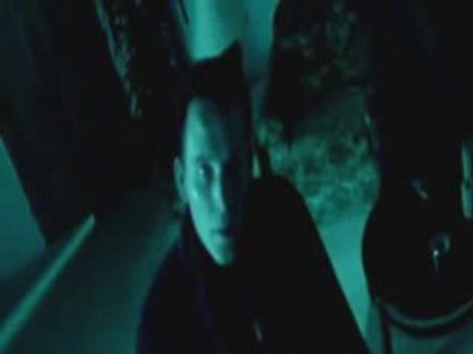 Iron Maiden / Paparazzi: Virus