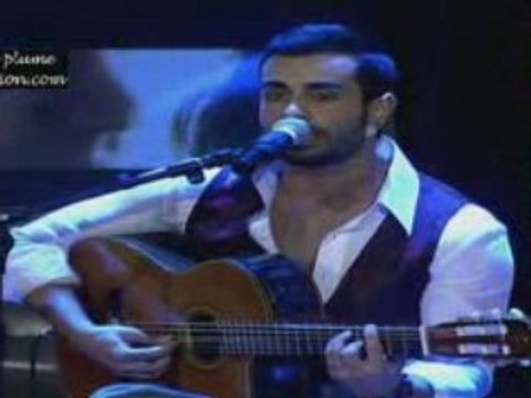 -Gökhan Türkmen- Büyük İnsan.Canli Performans Beyaz Show