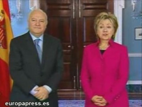 Clinton recibe a Moratinos