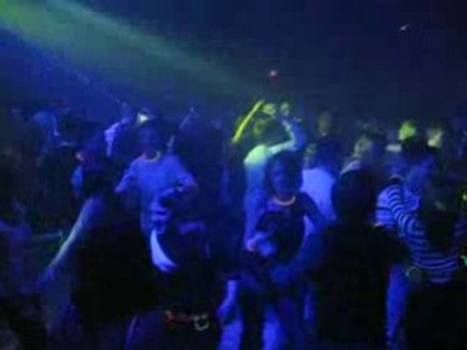 [Holiday's Event Act I] Graffiti Project - Aline Remix