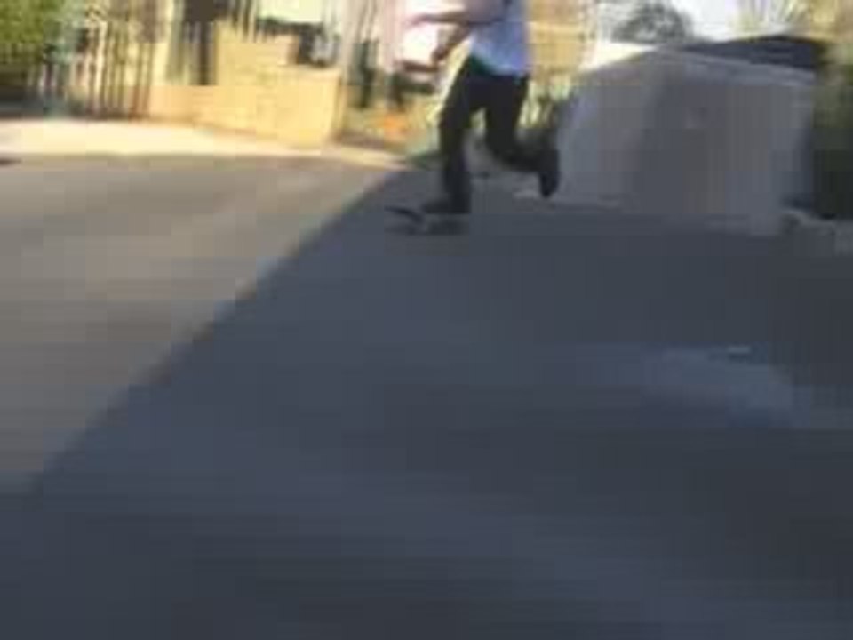 Boardslide front+flip