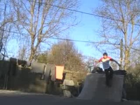 Varial flip+grind sortie flip