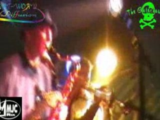 The gatecrashers (1)  rix-en-ska n°8