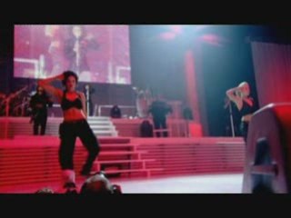 Nelly Furtado - Say It Right  (LIVE)