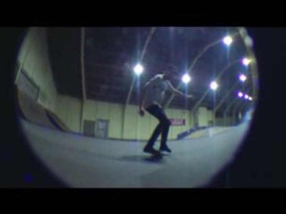 boardslide , nollie heelflip - nollie heelflip  @ New trick