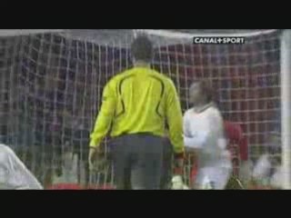 UEFA PSG Wolfsburg 2ème but de Hoarau Parc des Princes