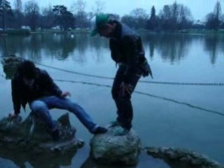 26 02 09 - Sur les rocher de la grotte du lac de vincenne